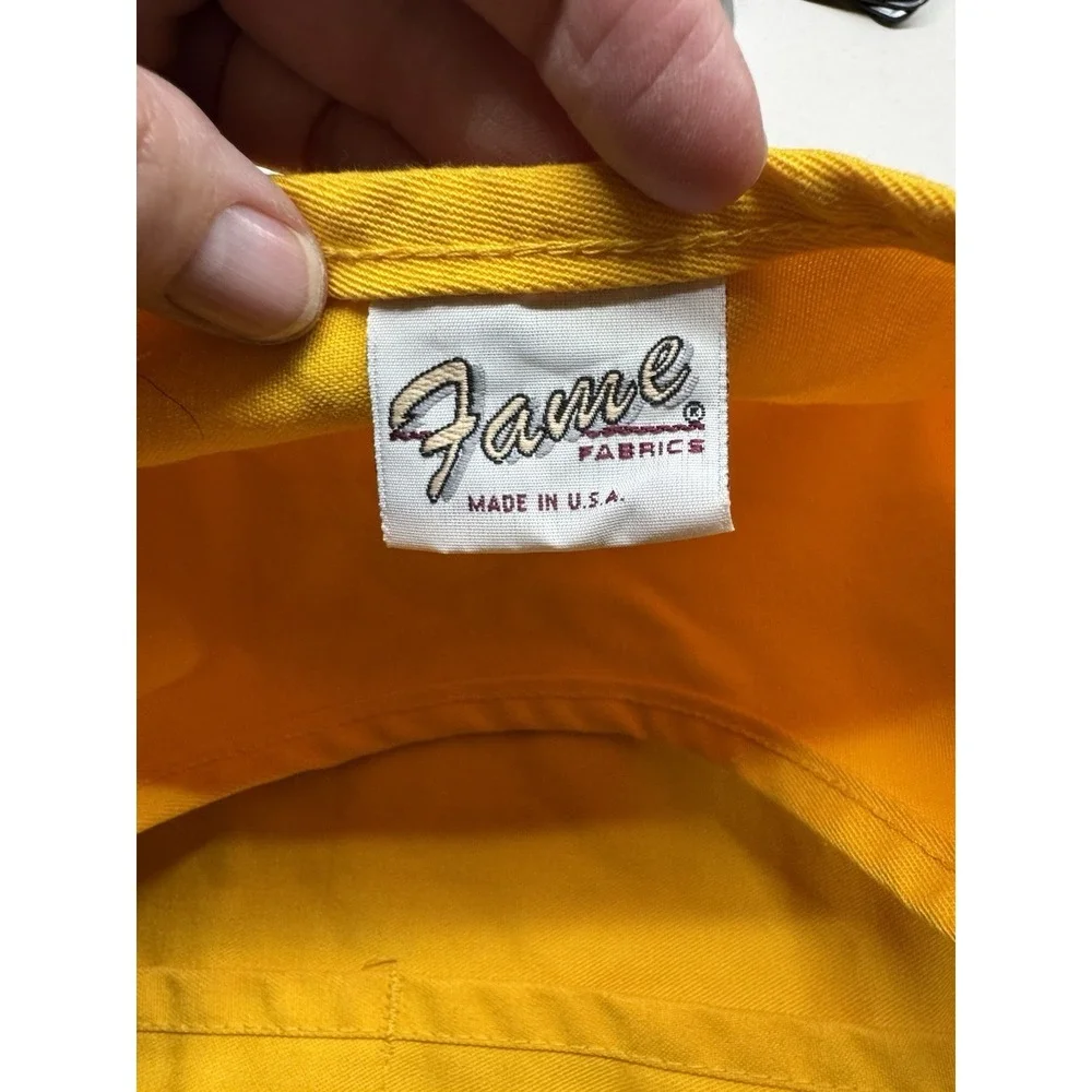 Vintage Whole Foods Market Bellaire Child Apron Made USA Yellow‎